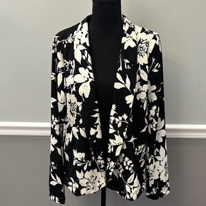 White Birch Black and White Floral Blazer
